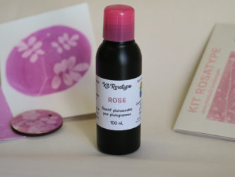 Flacon produit rosatype