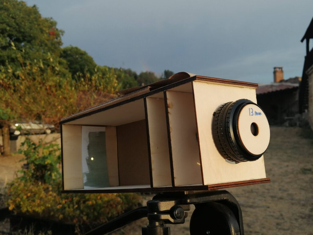 Appareil photo DIY pour cyanotype avec diaphragme